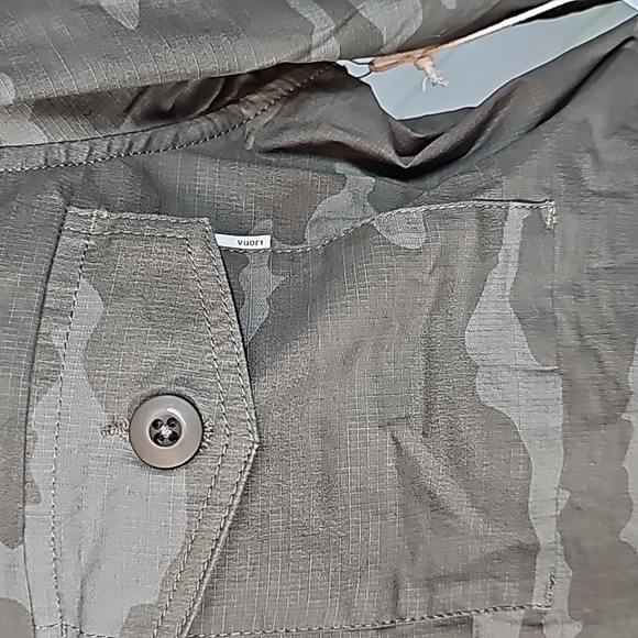 NWT Vuori Women's Ripstop Jacket - Picture 3 of 9